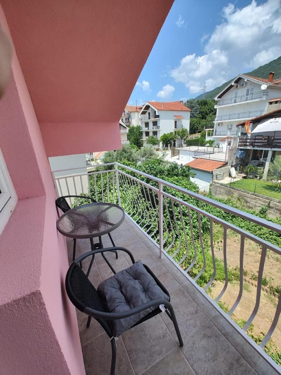 Property building, Day, Natural landscape, View (from property/room), Balcony/Terrace
