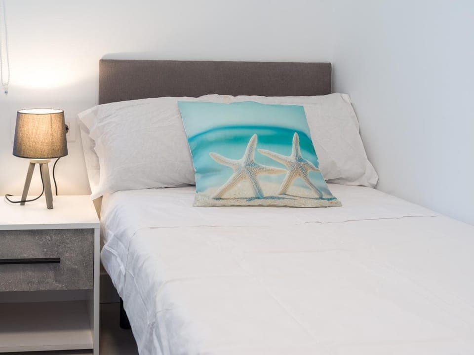 Apartamento a 100 metros Playa San Antonio Cullera 1-8 personas Apartment in Cullera