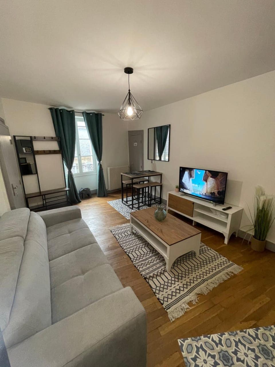 TV and multimedia, Living room