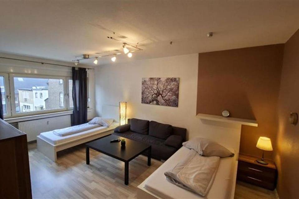 Bed, Living room, Photo of the whole room, Seating area, Bedroom