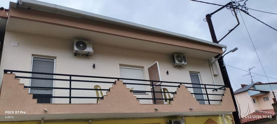 Property building, Balcony/Terrace