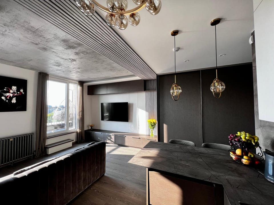 Kitchen or kitchenette, Evening entertainment