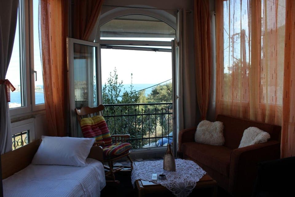 The Romance # 01 Apartment in Kavala
