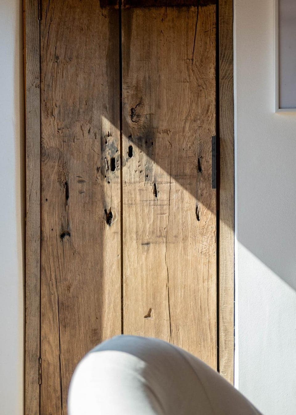 Decorative detail, wardrobe