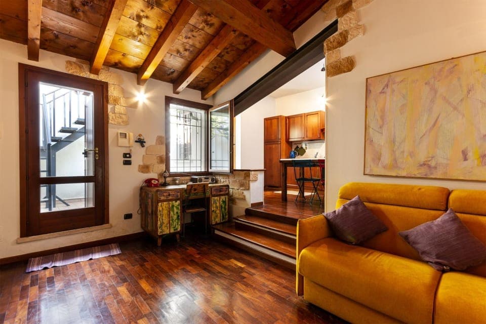 Kitchen or kitchenette, Living room, Seating area