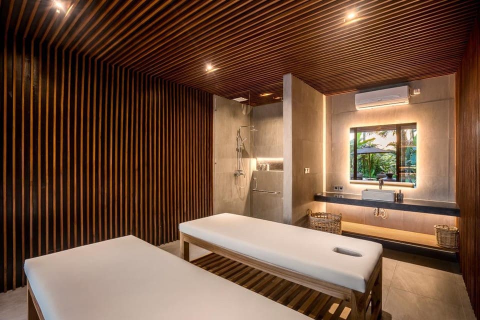 Bed, Spa and wellness centre/facilities, air conditioner