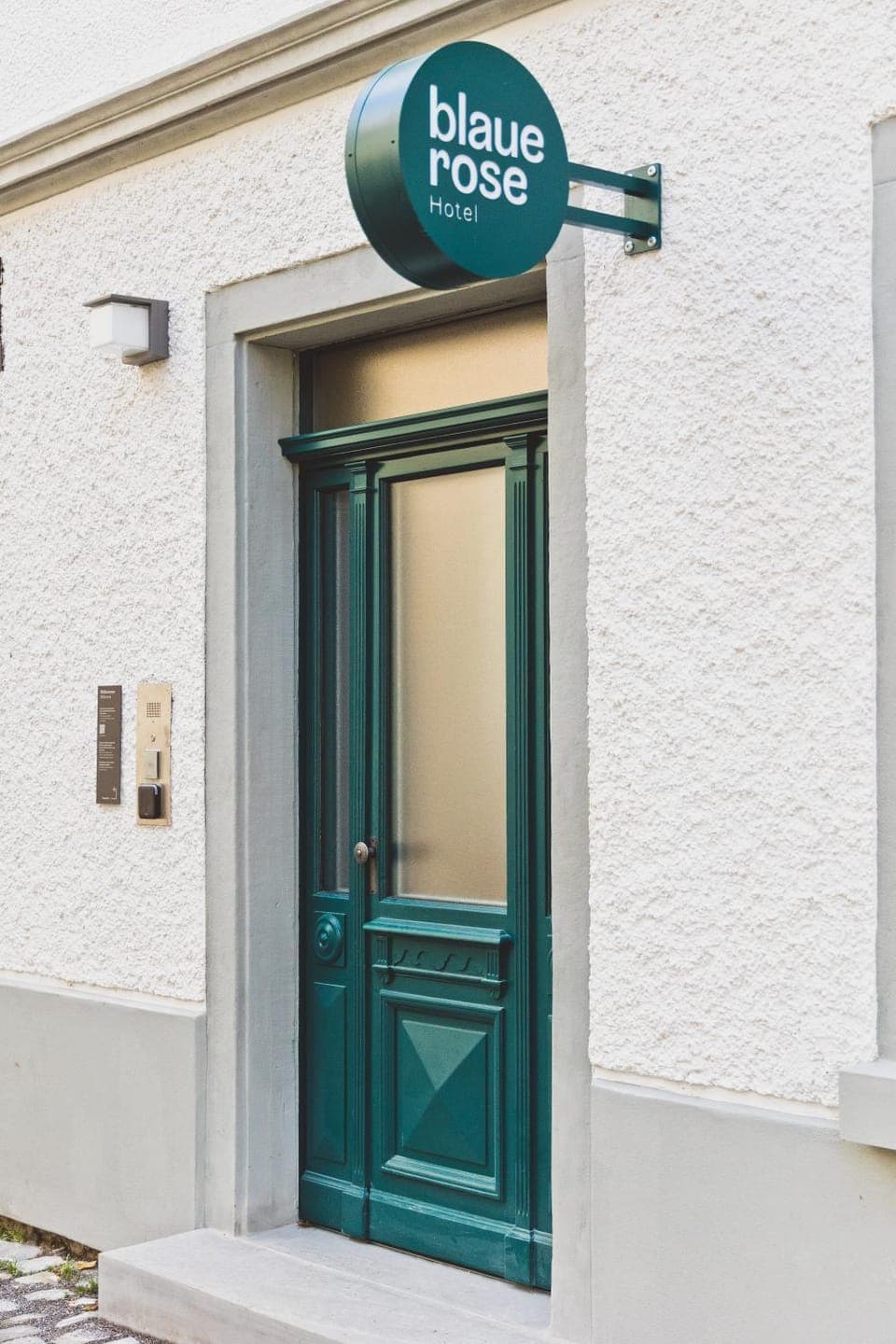 Facade/entrance, Logo/Certificate/Sign