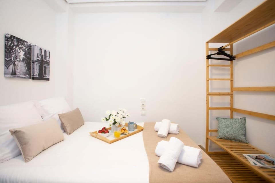 Bed, Photo of the whole room, Bedroom, towels, wardrobe