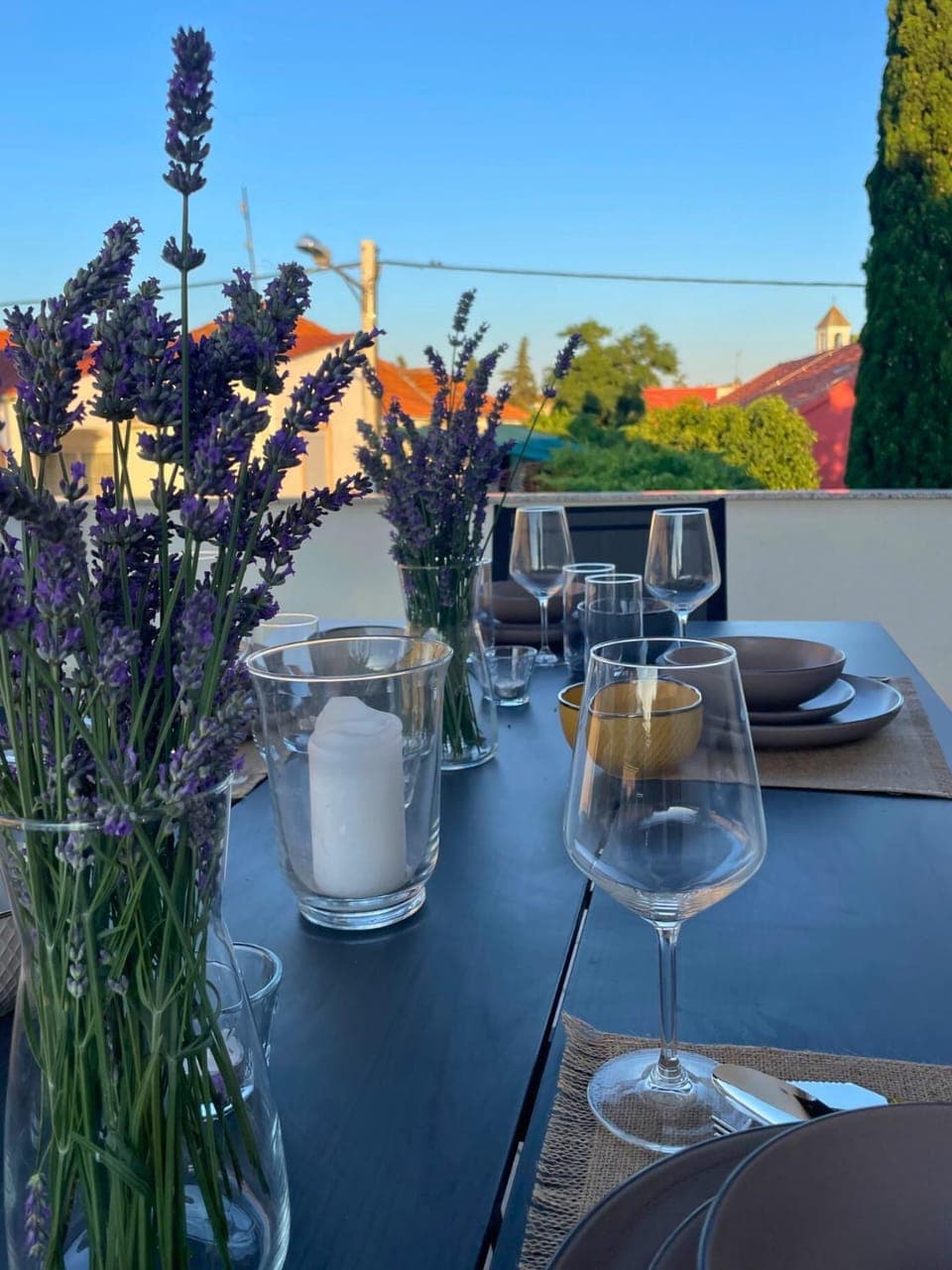 Day, Balcony/Terrace, Food and drinks, Dining area