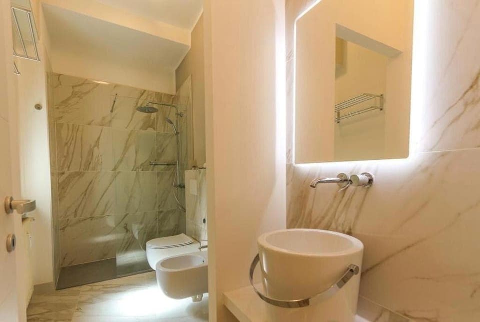 Shower, Toilet, Bathroom, bidet