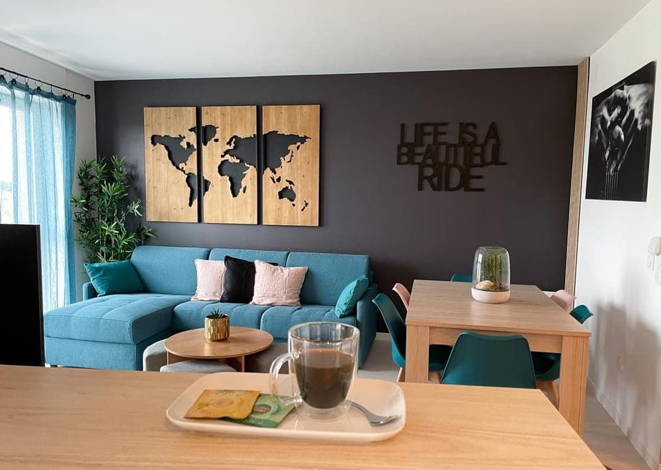 Living room, Seating area, Dining area