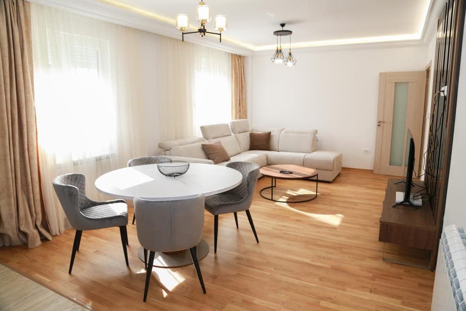 Living room, Seating area, Dining area