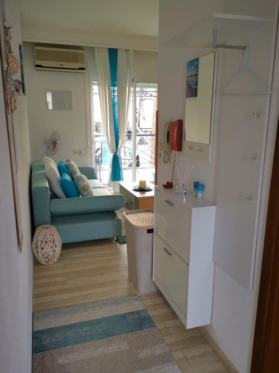 Living room, Seating area, air conditioner, air conditioner