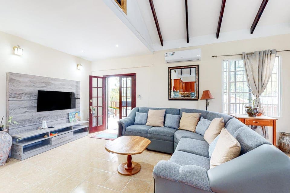 The Pine Tree Villa House in San Ignacio