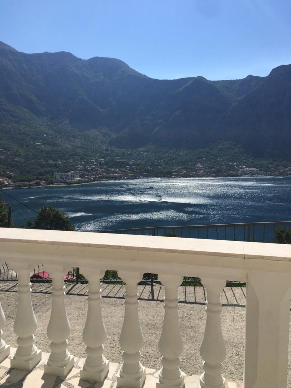 View (from property/room), Lake view, Sea view