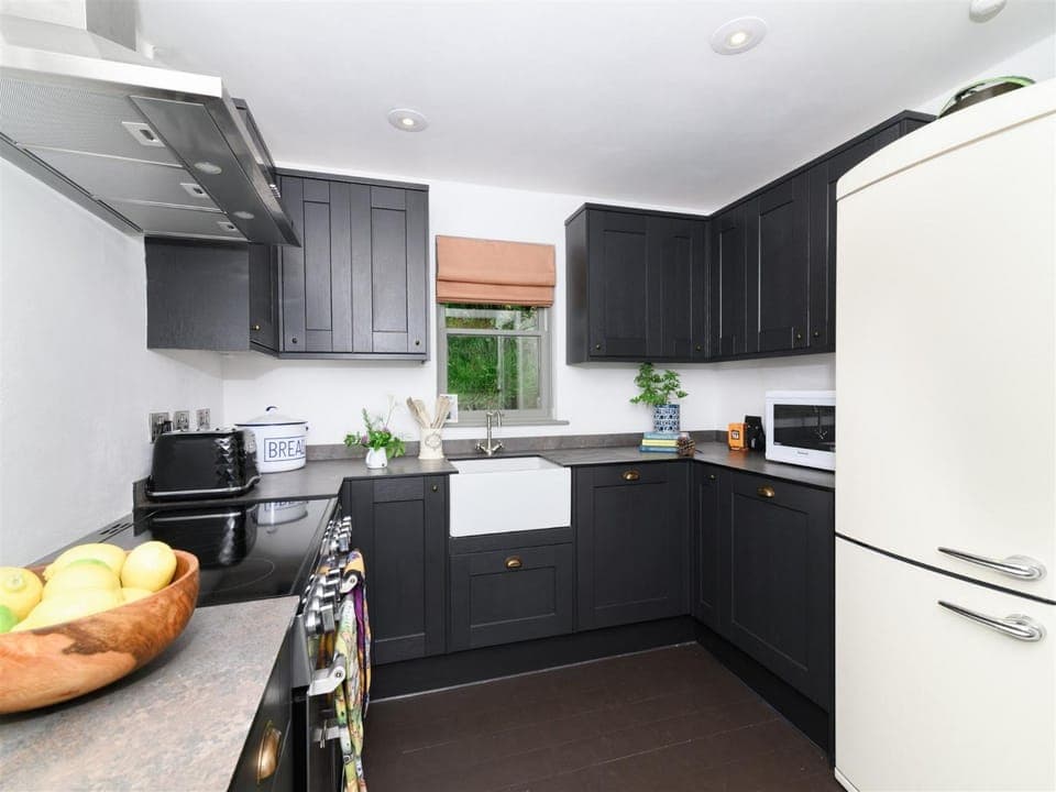 Coffee/tea facilities, dishwasher, washing machine, kitchen