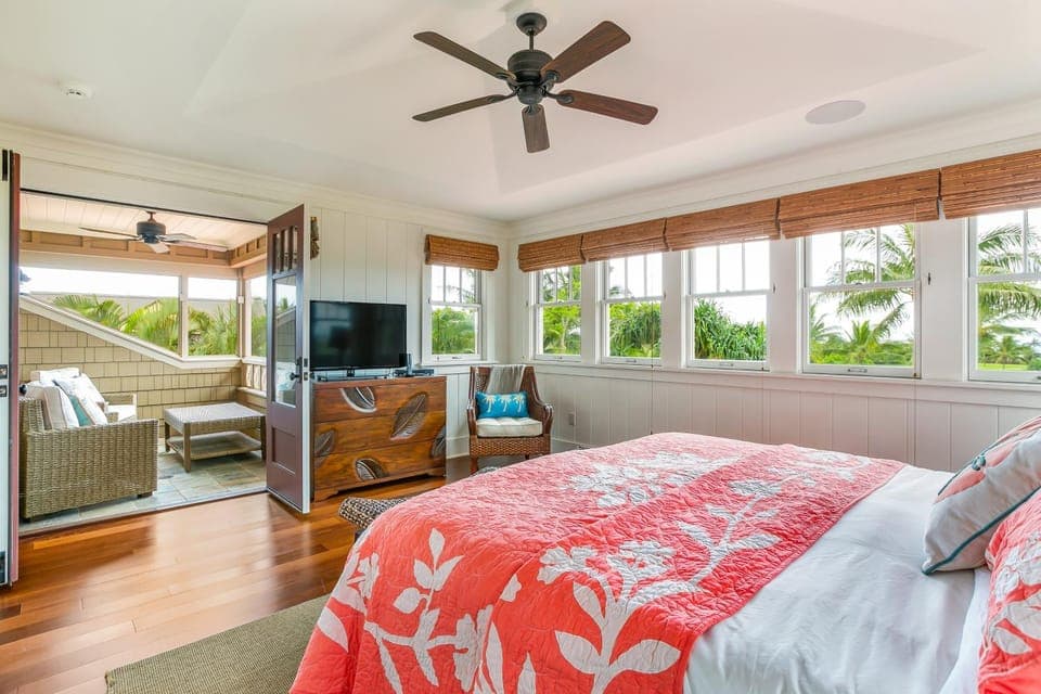 Seating area, Bedroom