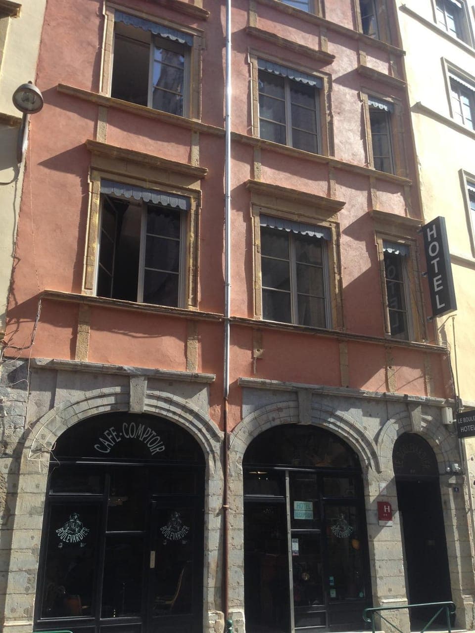 Property building, Facade/entrance