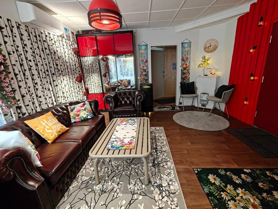 Living room, Seating area