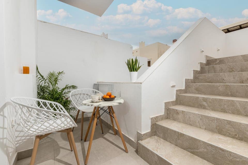 Patio, Day, View (from property/room), Balcony/Terrace, Seating area