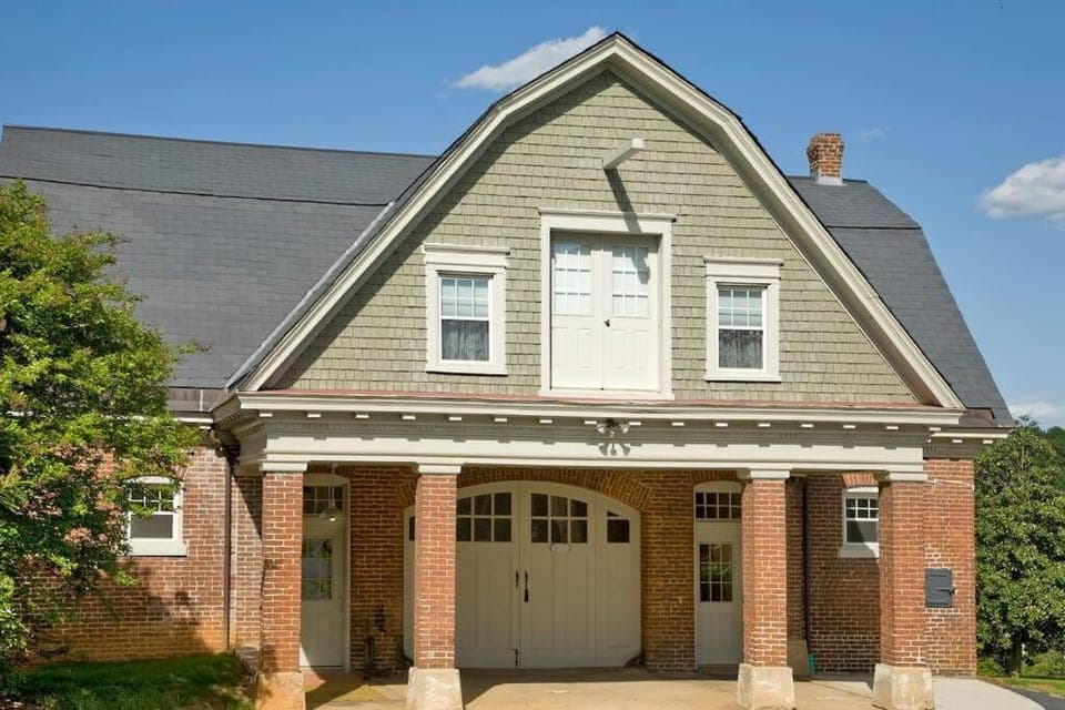 Best of My Love - CA King Size Bed+ - Sleeps 2-4 Apartment in Madison Heights