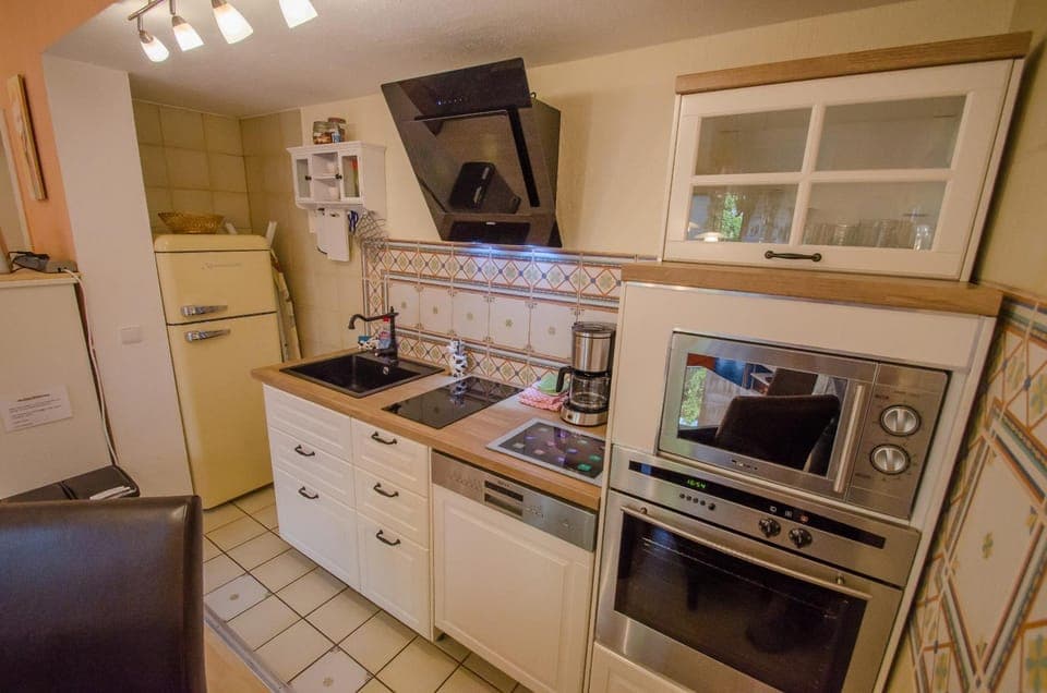 Kitchen or kitchenette, Photo of the whole room