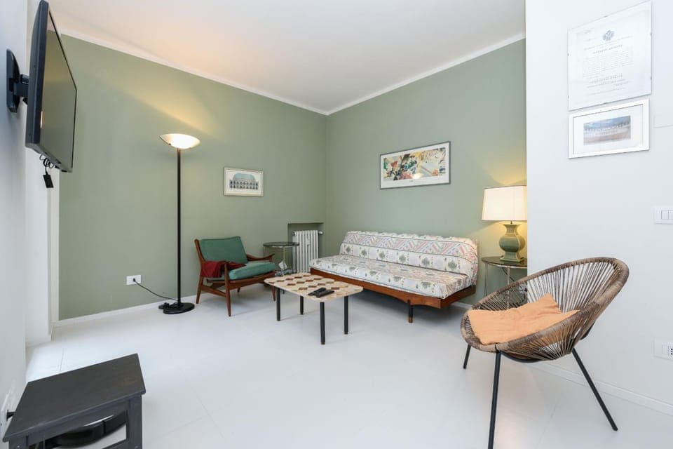 Communal lounge/ TV room, Living room