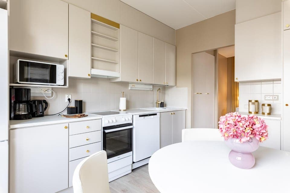Coffee/tea facilities, Kitchen or kitchenette, Dining area, dishwasher, minibar, pet friendly, stove, toaster