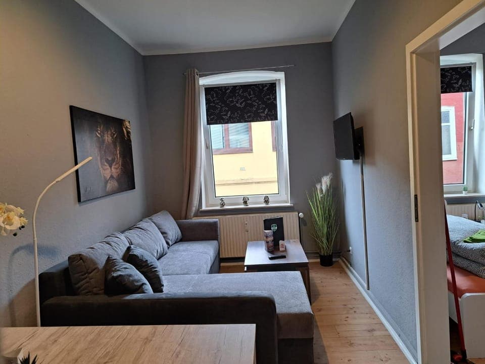 TV and multimedia, Living room, Photo of the whole room, Seating area