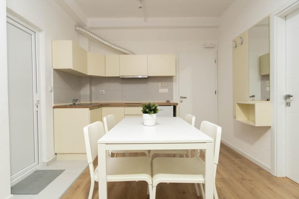 Kitchen or kitchenette, Dining area, kitchen, kitchen