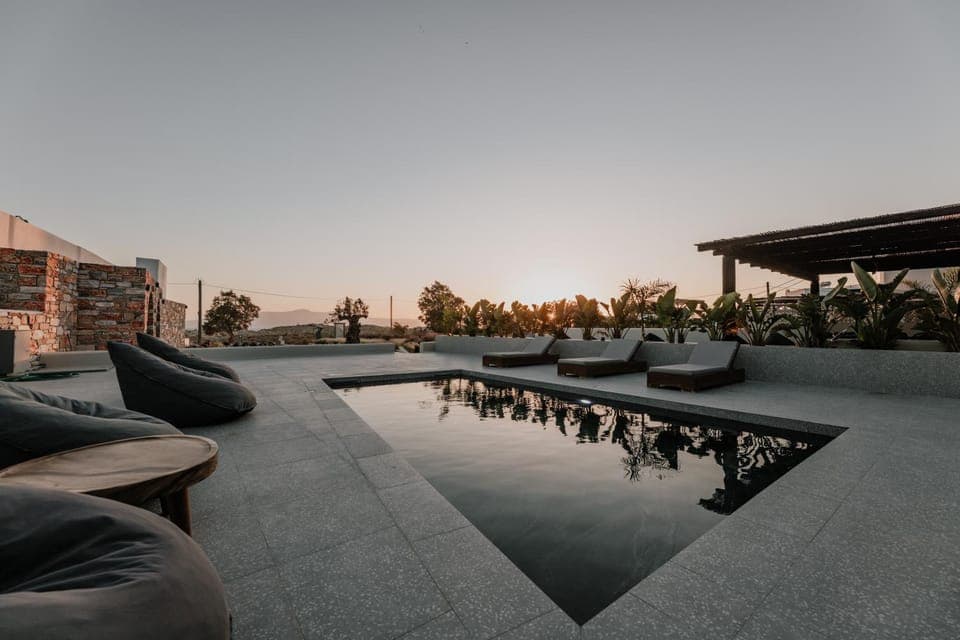 Property building, Patio, Patio, Nearby landmark, Day, People, People, Neighbourhood, Natural landscape, Summer, Garden, Garden, View (from property/room), View (from property/room), Balcony/Terrace, Living room, Seating area, On site, Text overlay, Text overlay, Text overlay, Guests, Guests, City view, City view, Garden view, Garden view, Landmark view, Landmark view, Mountain view, Mountain view, Pool view, Pool view, Sea view, Sea view, Street view, Street view, Area and facilities, Area and facilities, Area and facilities, Swimming pool, Swimming pool, Entertainment, Location, Sunrise, Sunset, children, children, young children, young children, older children, older children, group of guests, group of guests, Quiet street view, Inner courtyard view, internet, internet, internet, sunbed, sunbed, VIP