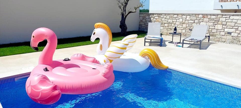 Pool view, Swimming pool, Swimming pool