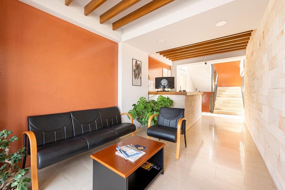 Lobby or reception, Seating area