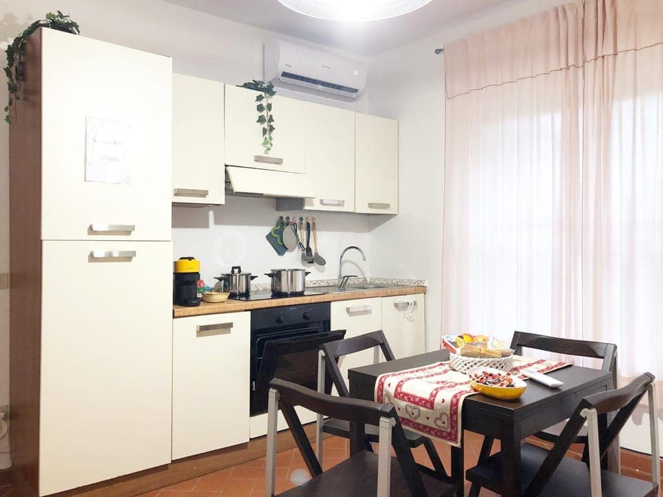 Kitchen or kitchenette, Dining area, oven, stove, kitchen, air conditioner
