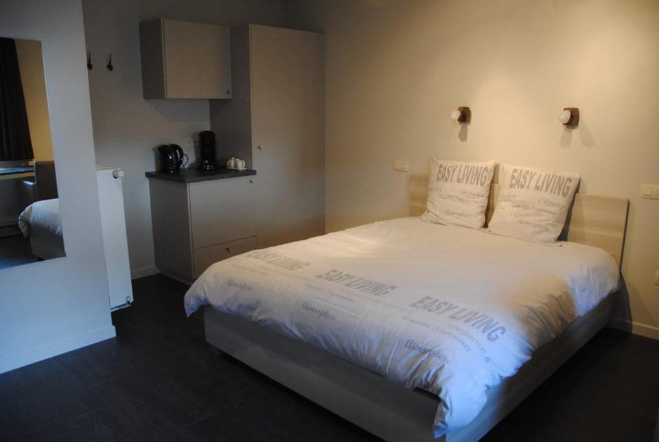 Bed, Coffee/tea facilities