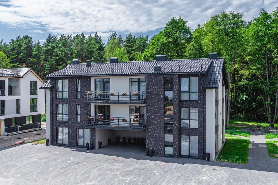 Property building, Natural landscape