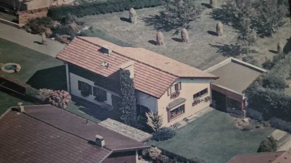 Property building, Bird's eye view