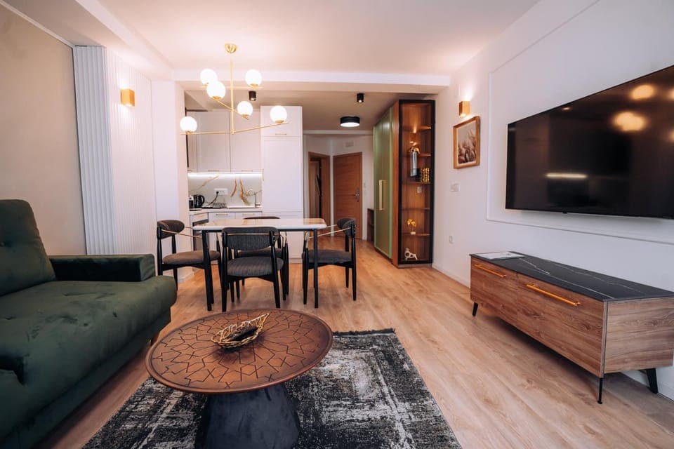 Coffee/tea facilities, Kitchen or kitchenette, Living room, Decorative detail, Dining area, kitchen