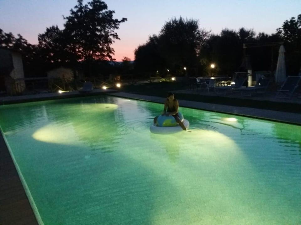 People, Swimming pool, Swimming pool