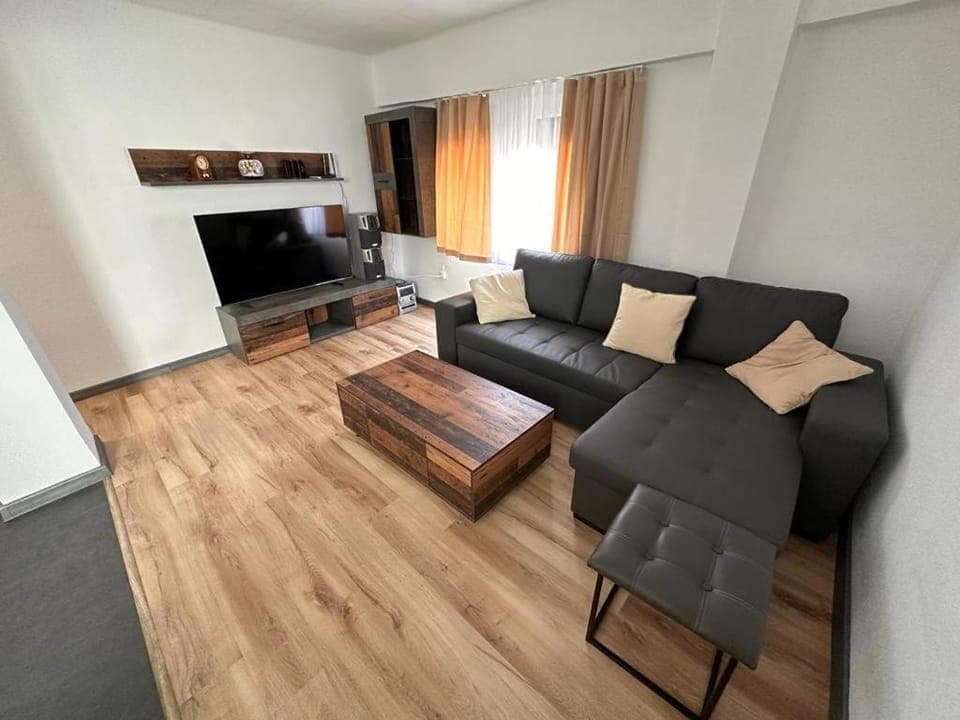 Communal lounge/ TV room, Living room