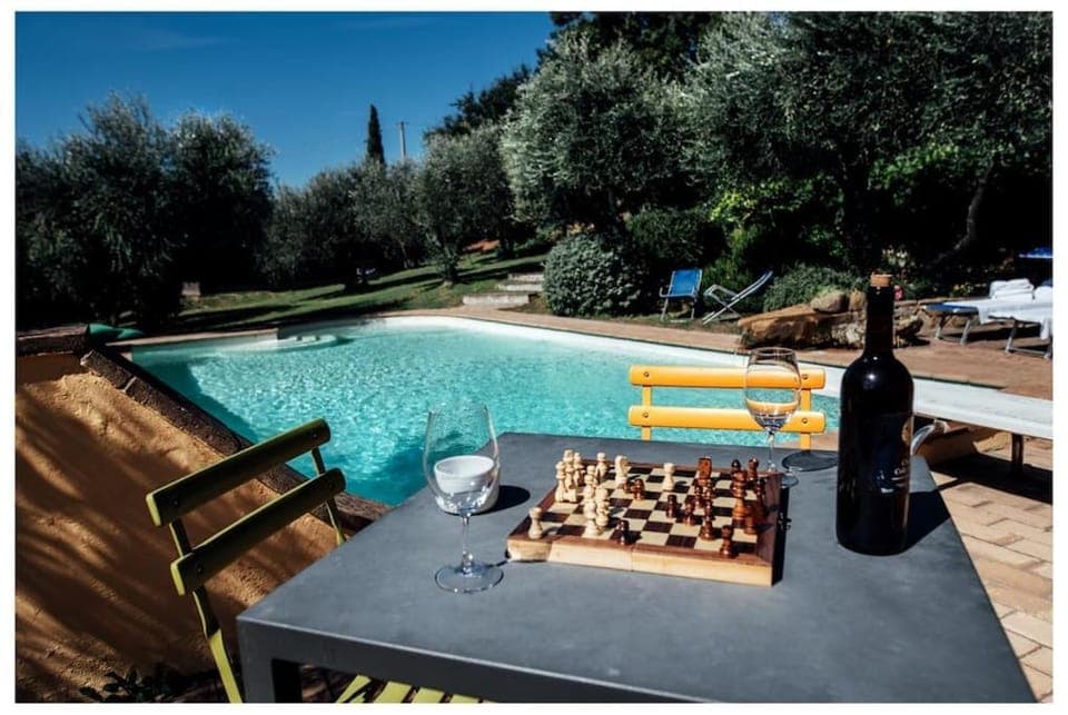 Decorative detail, Garden view, Swimming pool