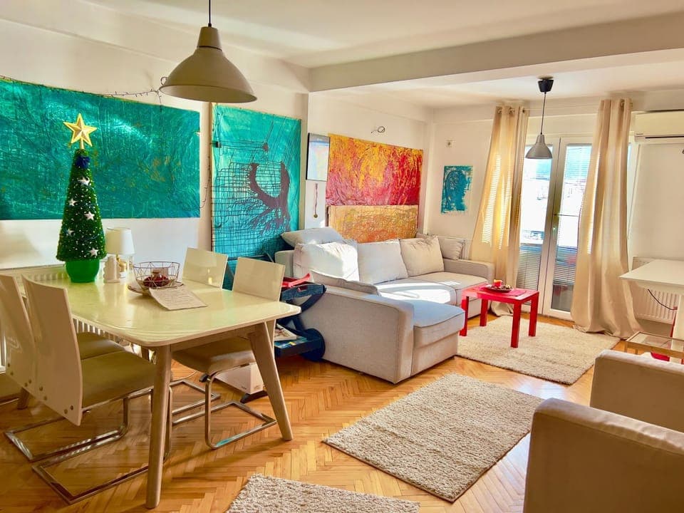 Living room, Seating area, Dining area