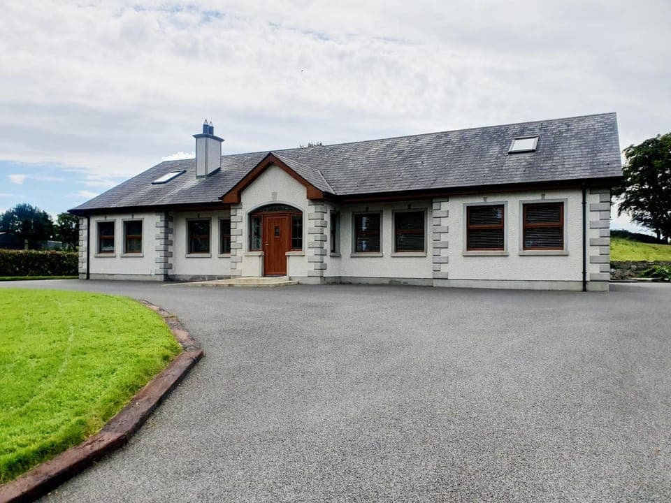 Urkers' Guest Accommodation Vacation rental in Louth, Co. Louth, Ireland