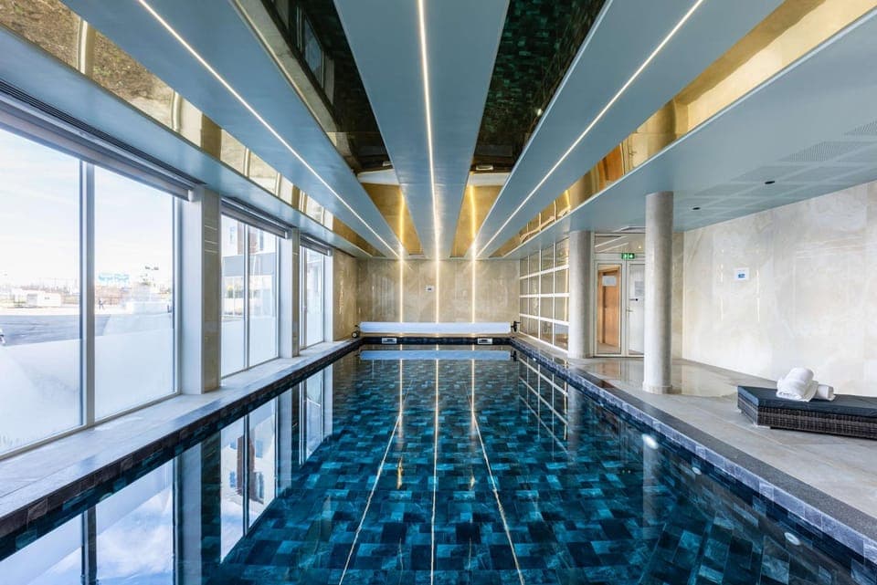 Pool view, Swimming pool