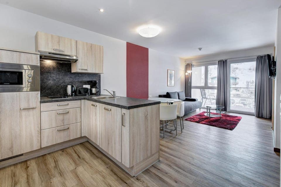 Kitchen or kitchenette, Living room, Other, Seating area, Dining area, dishwasher, stove