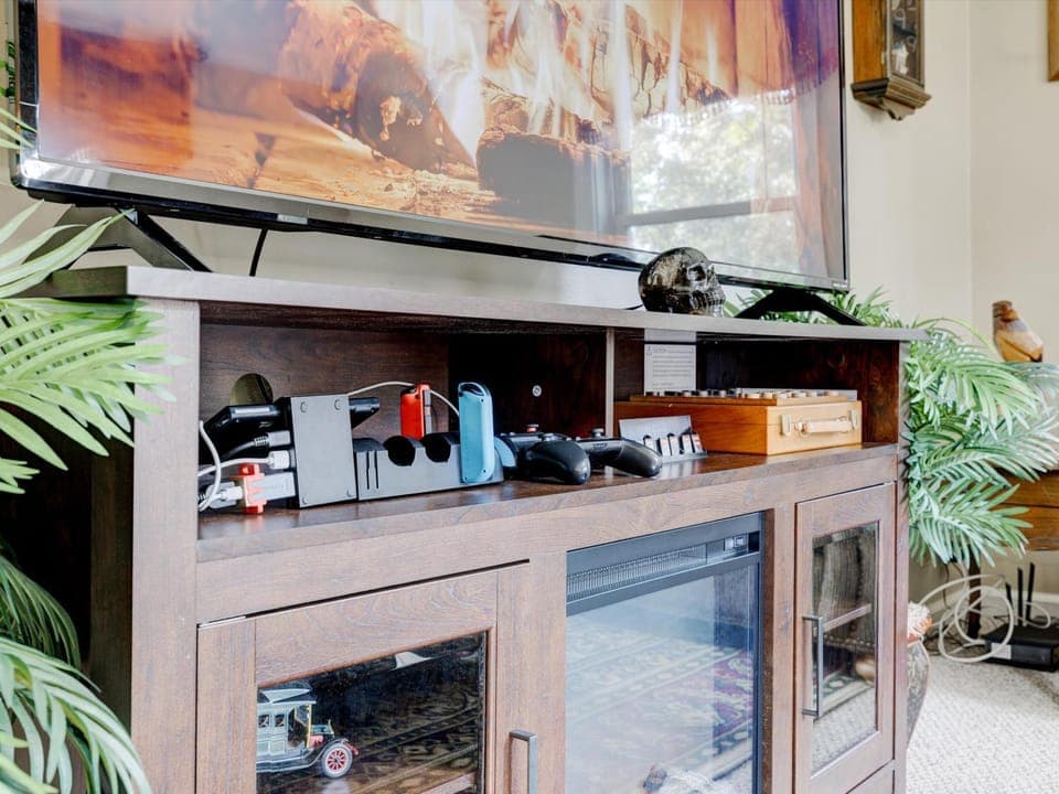 Mid-Century Brick Bungalow Home House in Evansville
