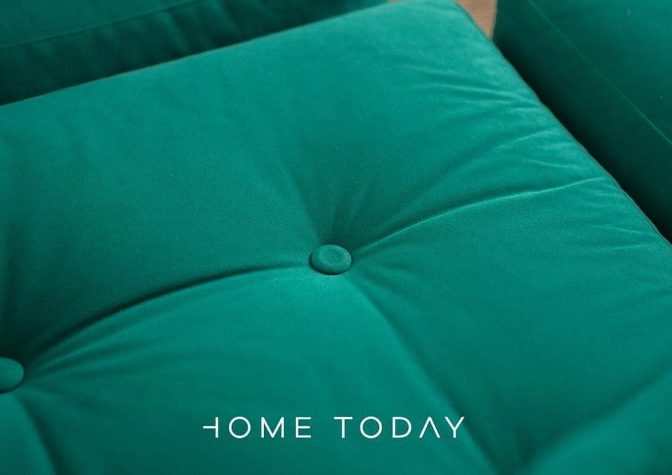 Day, Living room, Seating area