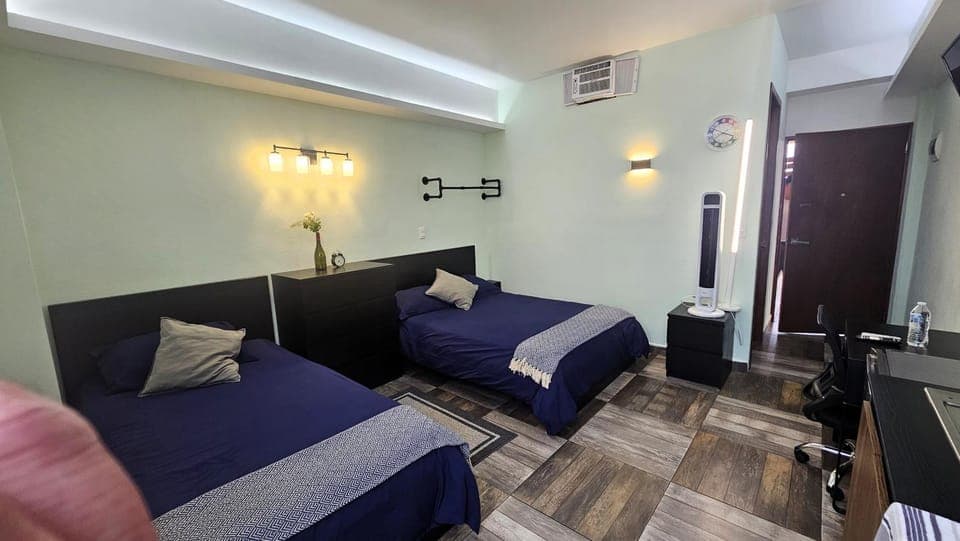 Bed, Photo of the whole room