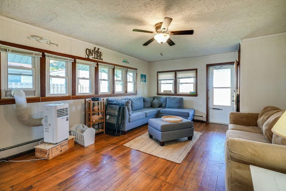 Downtown Russells Point Cottage Near Indian Lake! House in Russells Point