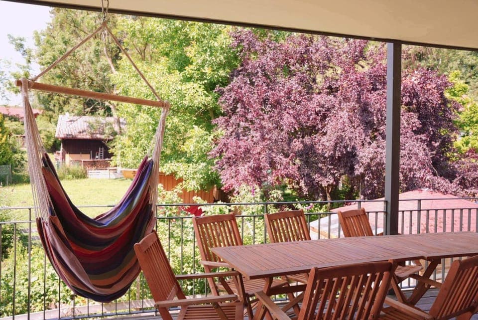 BBQ facilities, View (from property/room), Balcony/Terrace, Animals, Garden view